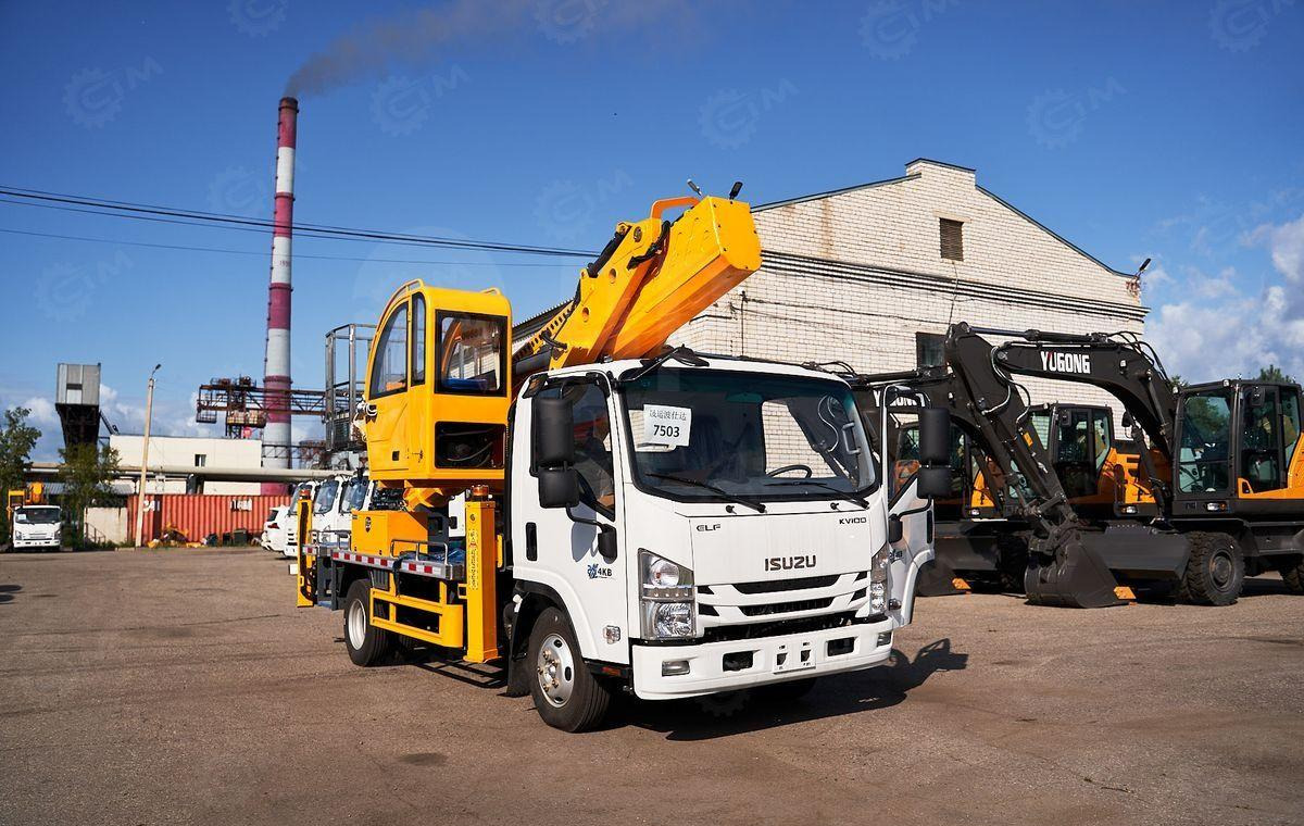Новый Грузовик с подъемником Isuzu Elf: фото 8 Новый Грузовик с подъемником Isuzu Elf: фото 8