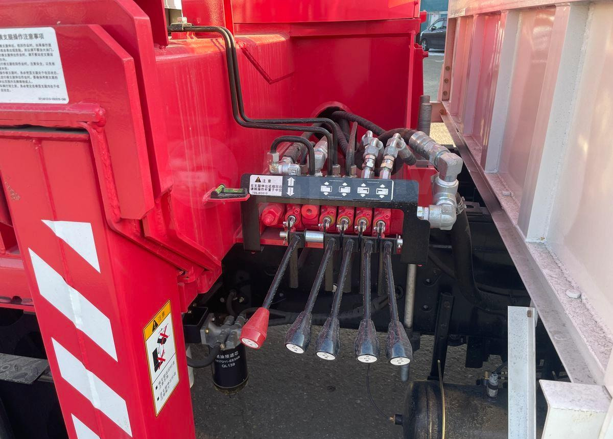 Новый Грузовик бортовой/ Платформа, Автоманипулятор Isuzu Elf: фото 9 Новый Грузовик бортовой/ Платформа, Автоманипулятор Isuzu Elf: фото 9