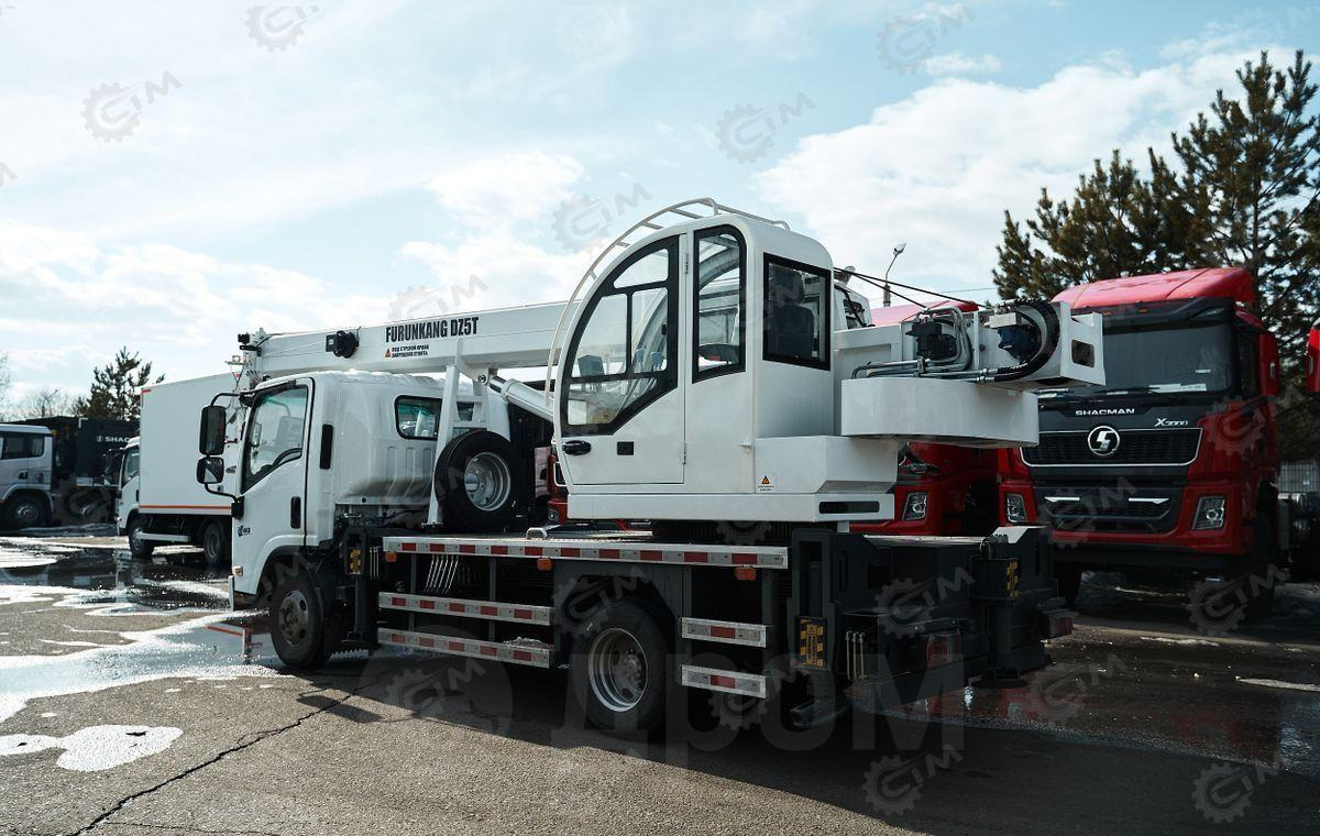 Новый Мобильный кран Isuzu Elf: фото 7