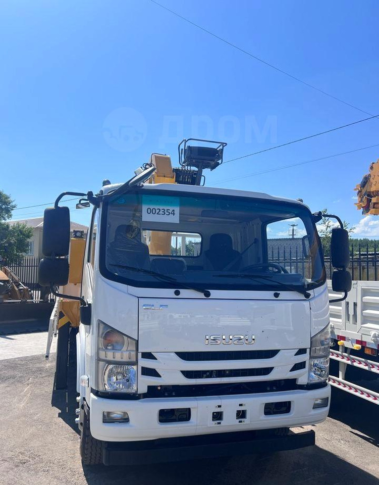 Новый Грузовик бортовой/ Платформа, Автоманипулятор Isuzu Elf: фото 7