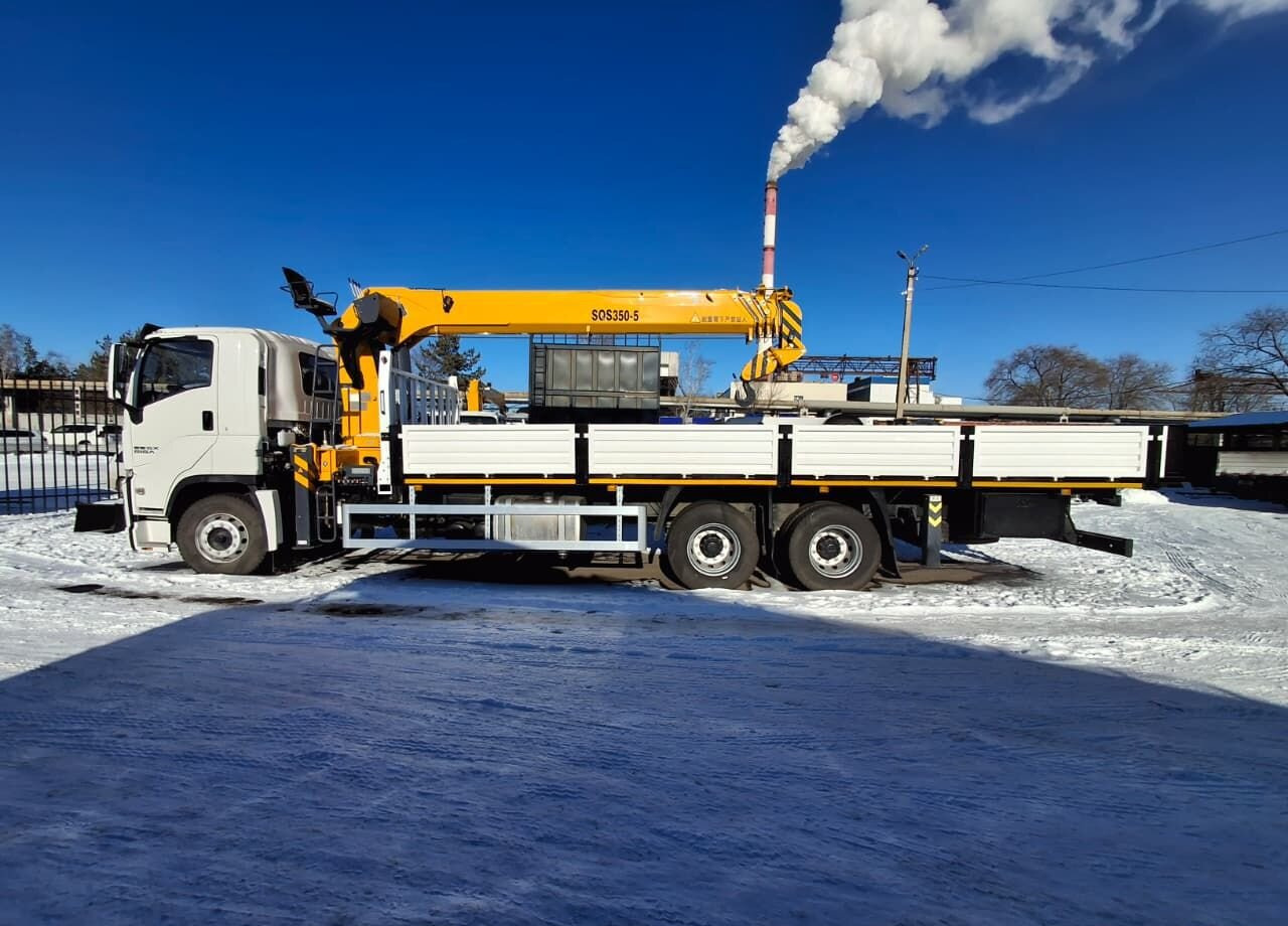 Новый Грузовик бортовой/ Платформа, Автоманипулятор Isuzu Giga (C-series): фото 6