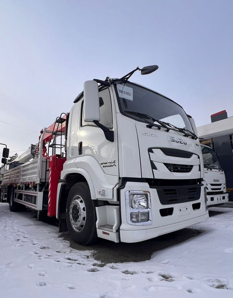 Новый Грузовик бортовой/ Платформа, Автоманипулятор Isuzu Giga (C-series): фото 6