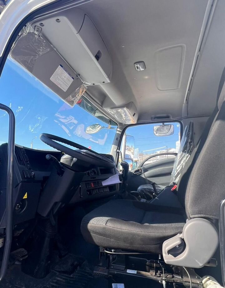 Новый Грузовик бортовой/ Платформа, Автоманипулятор Isuzu Giga (C-series): фото 16