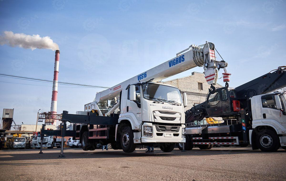 Isuzu Giga - Мобильный кран: фото 4 Isuzu Giga - Мобильный кран: фото 4