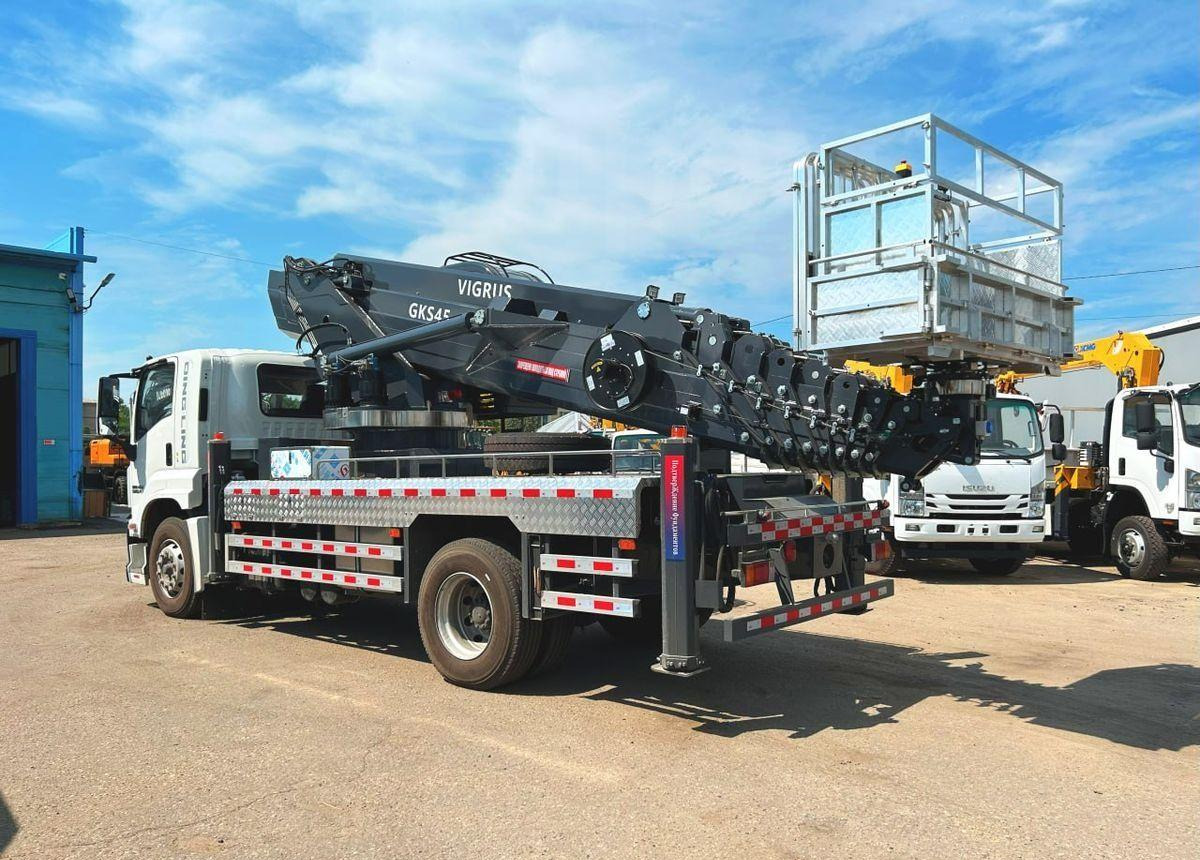 Новый Грузовик с подъемником Isuzu Giga: фото 15