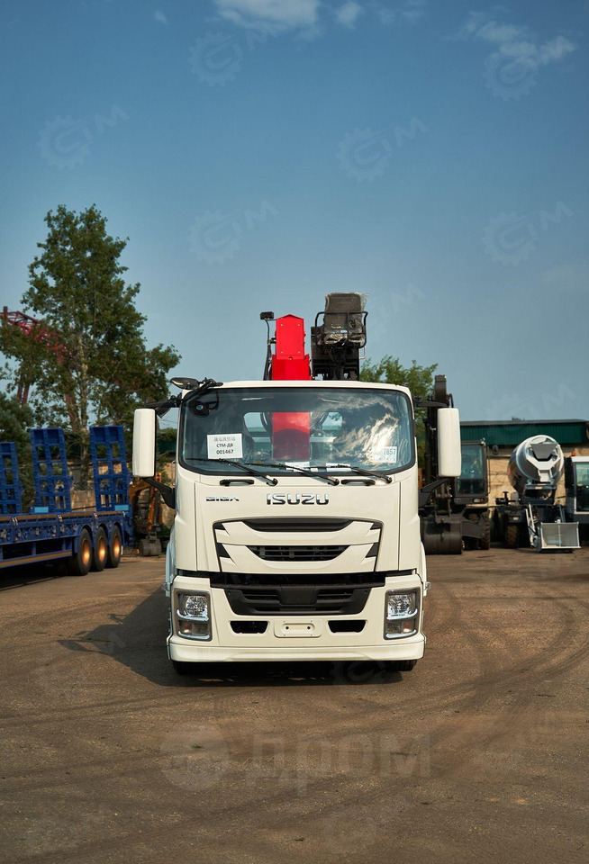 Новый Бортовой грузовик/ Платформа, Автоманипулятор Isuzu Giga: фото 7