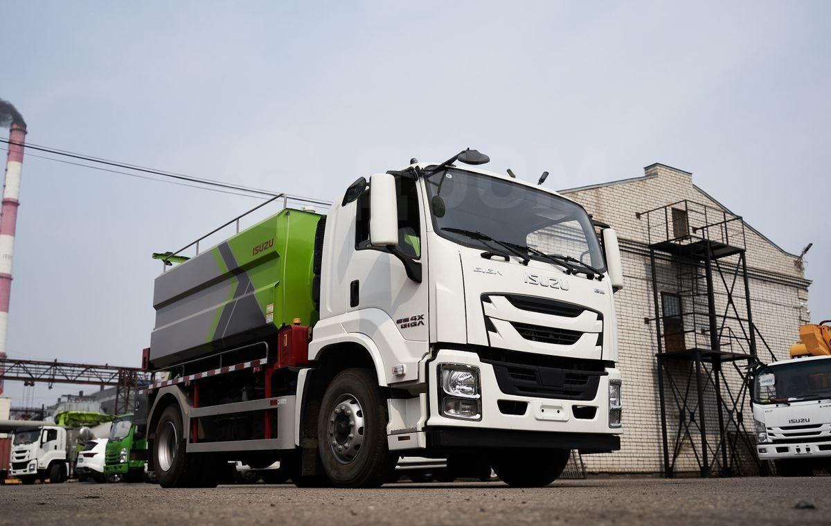 Новый Ассенизатор Isuzu Giga: фото 16 Новый Ассенизатор Isuzu Giga: фото 16