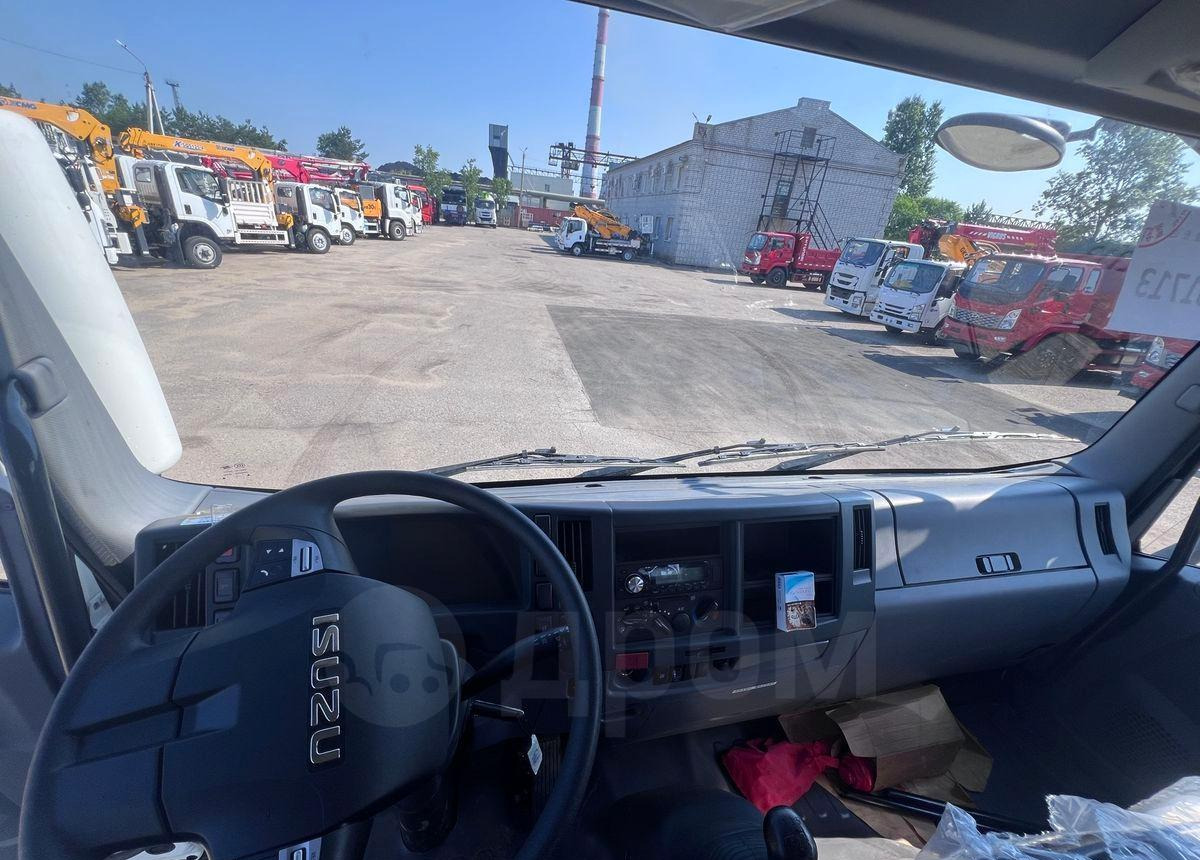 Новый Грузовик бортовой/ Платформа, Автоманипулятор Isuzu Giga: фото 12