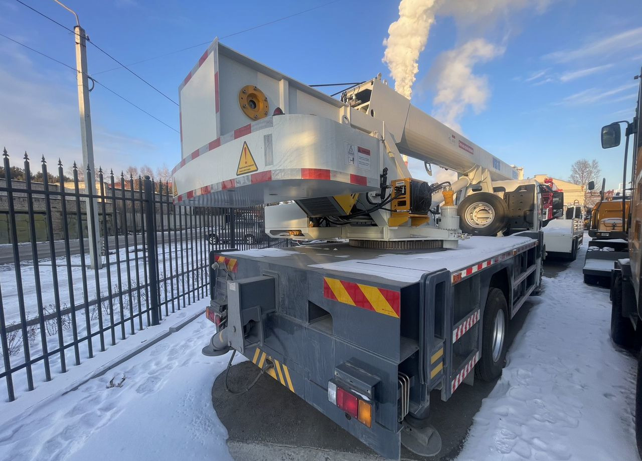 Isuzu STSQ-WSL - Автокран: фото 4 Isuzu STSQ-WSL - Автокран: фото 4