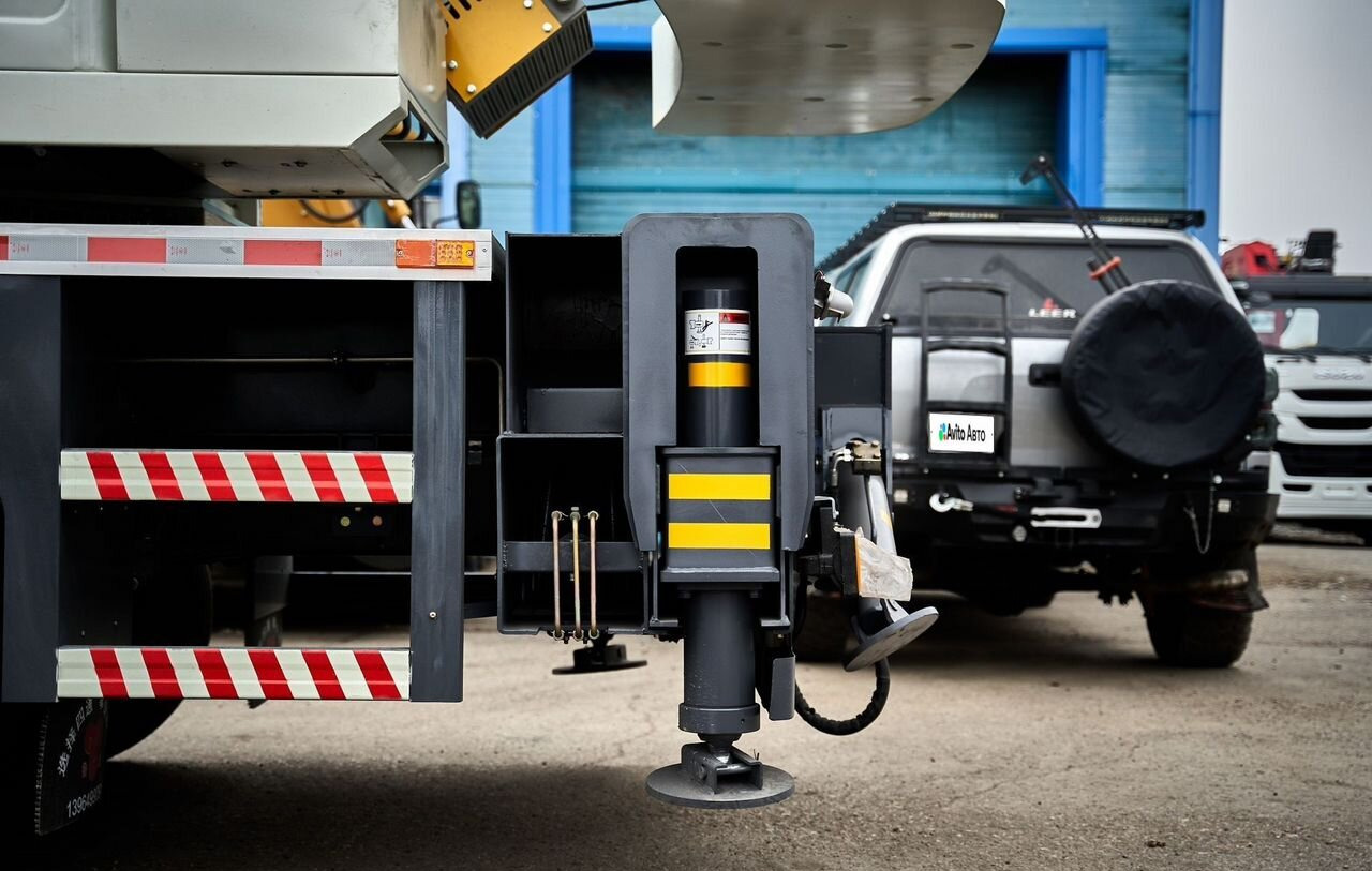 Новый Мобильный кран Isuzu STSQ-WSL: фото 8 Новый Мобильный кран Isuzu STSQ-WSL: фото 8