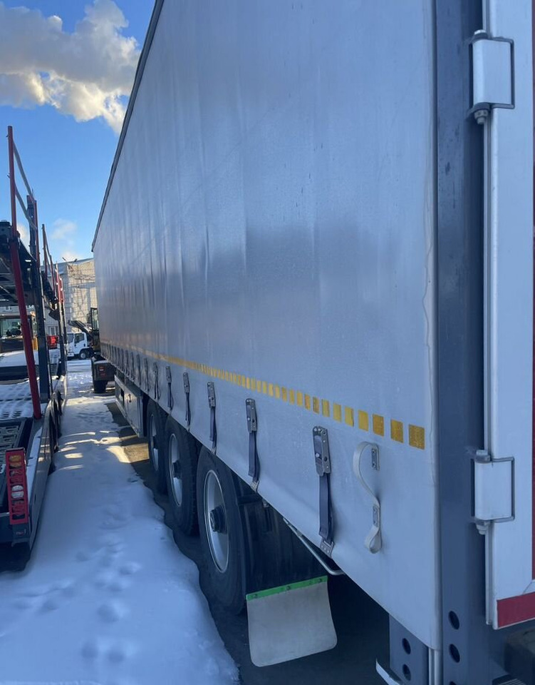 Luxuda LZC9406XXYCL - Тентованный полуприцеп: фото 3 Luxuda LZC9406XXYCL - Тентованный полуприцеп: фото 3