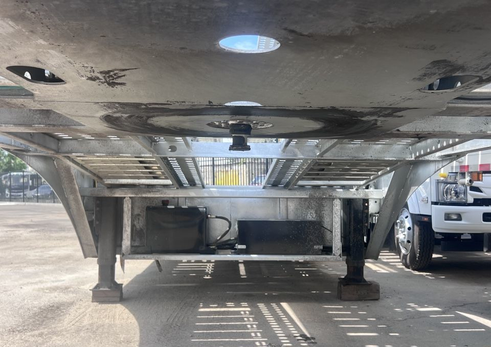 Новый Полуприцеп-автовоз Luxuda LZC9407BG: фото 11