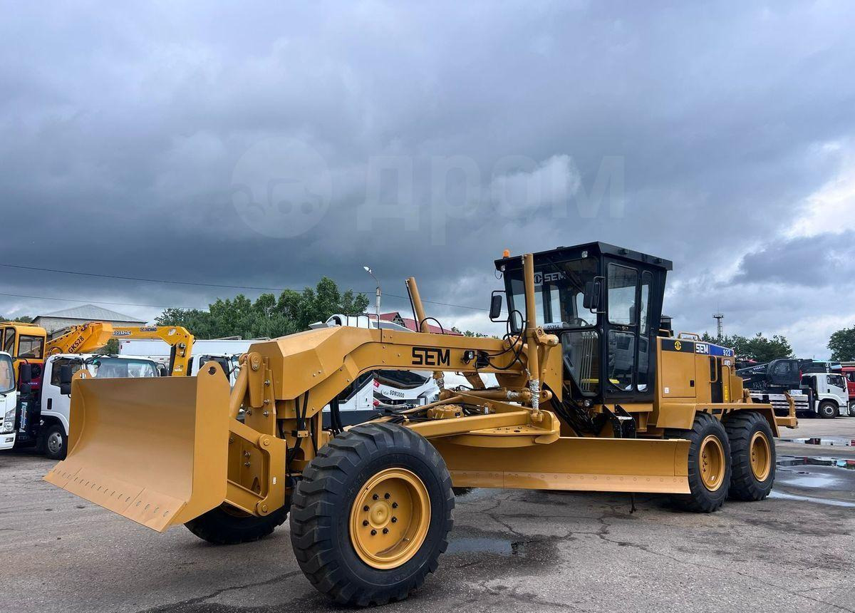 SEM 922 AWD - Грейдер: фото 2 SEM 922 AWD - Грейдер: фото 2