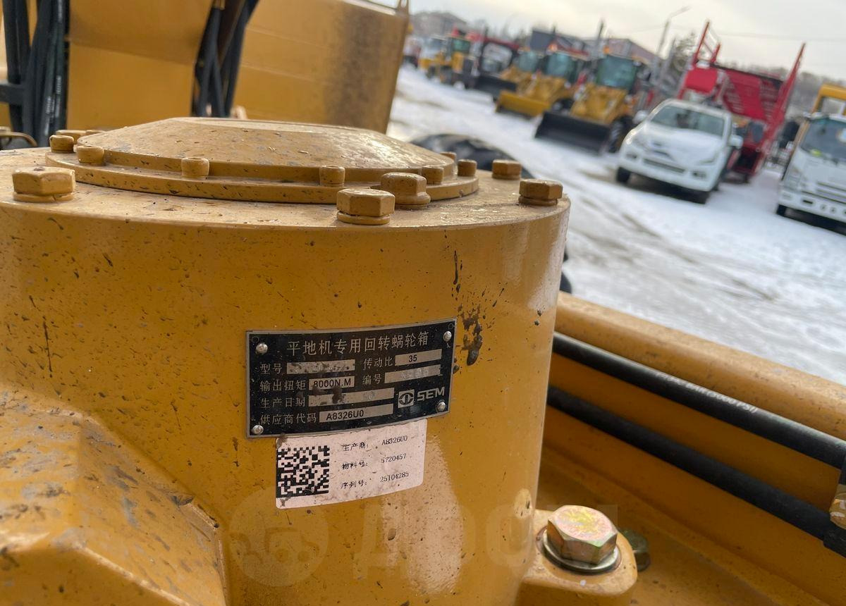 Новый Грейдер SEM 922F AWD: фото 6