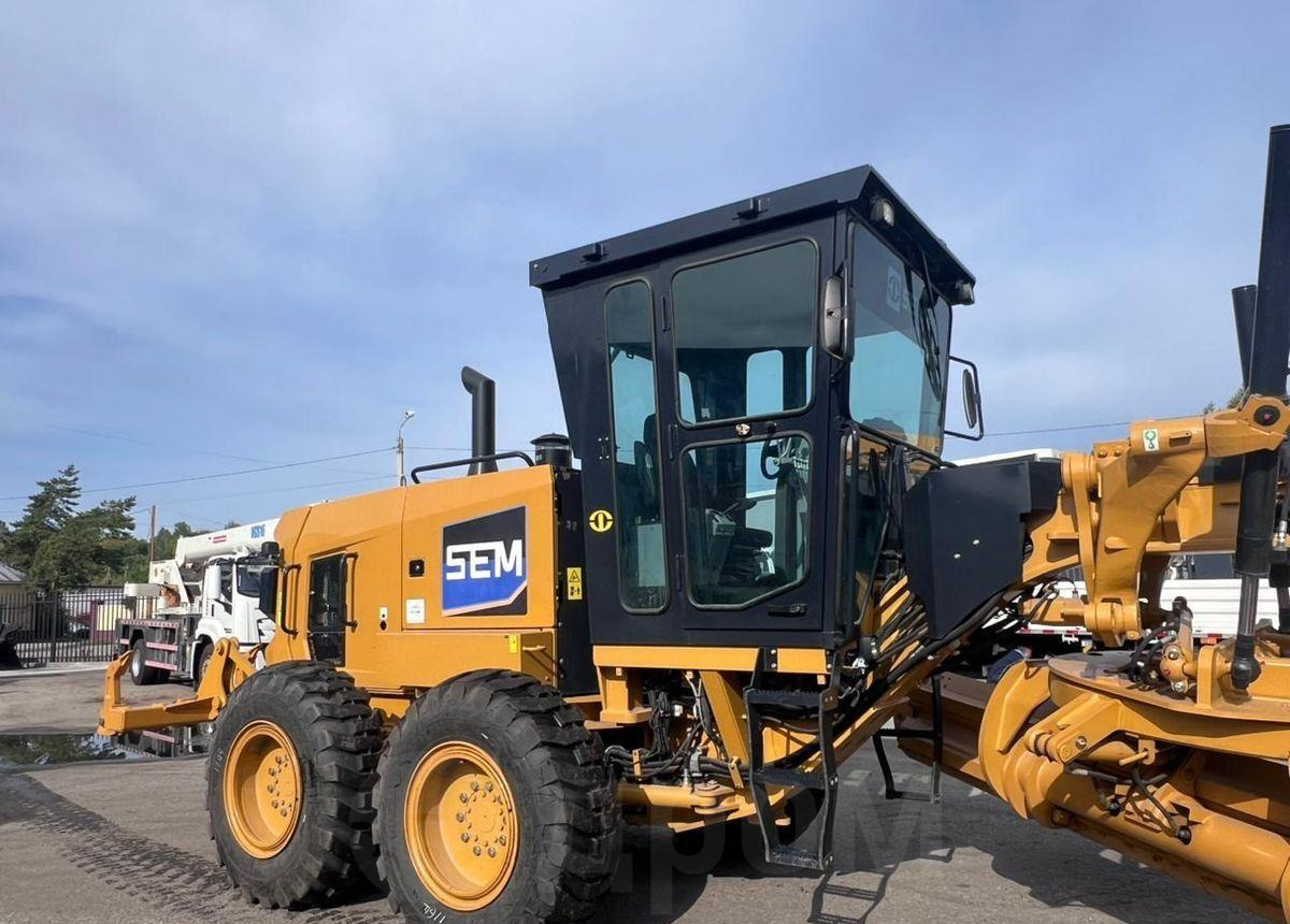 Новый Грейдер SEM 922F AWD: фото 15