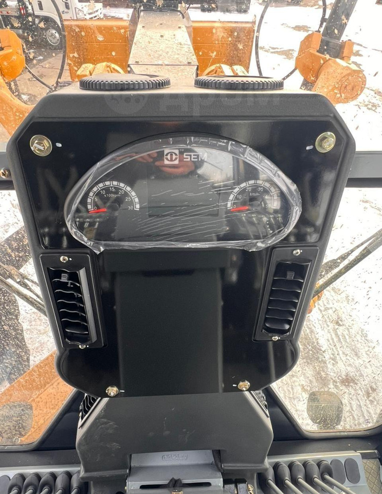 Новый Грейдер SEM 922F AWD: фото 17