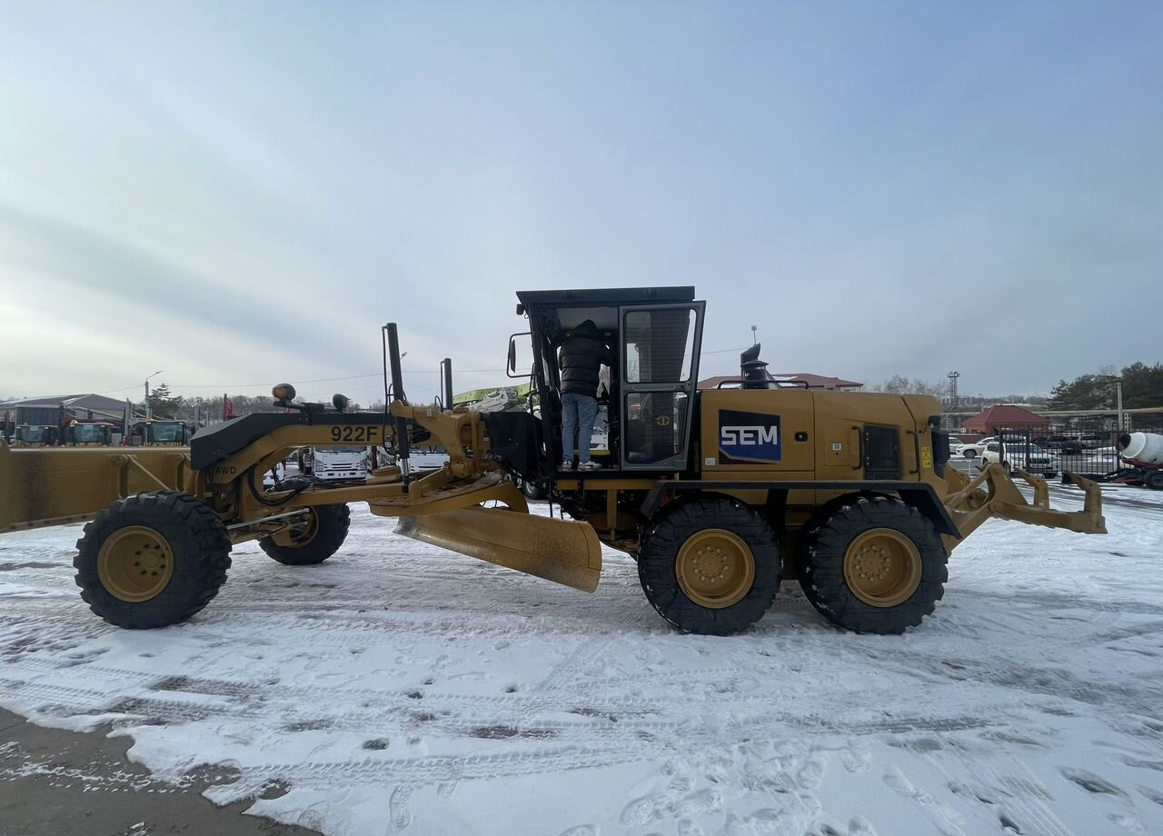 SEM 922F - Грейдер: фото 5 SEM 922F - Грейдер: фото 5