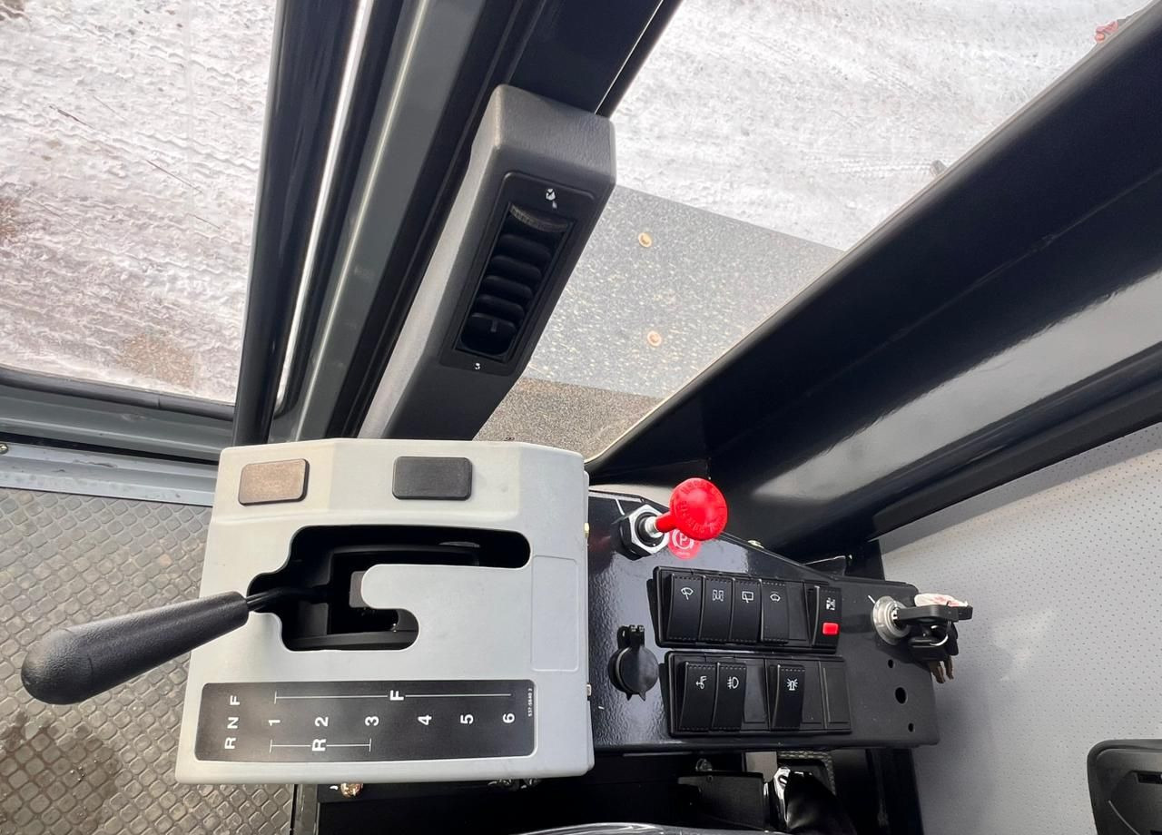 Новый Грейдер SEM 922F: фото 17 Новый Грейдер SEM 922F: фото 17