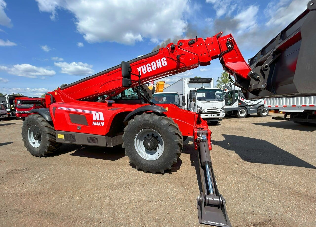 YUGONG TR735 - Телескопический погрузчик: фото 3 YUGONG TR735 - Телескопический погрузчик: фото 3