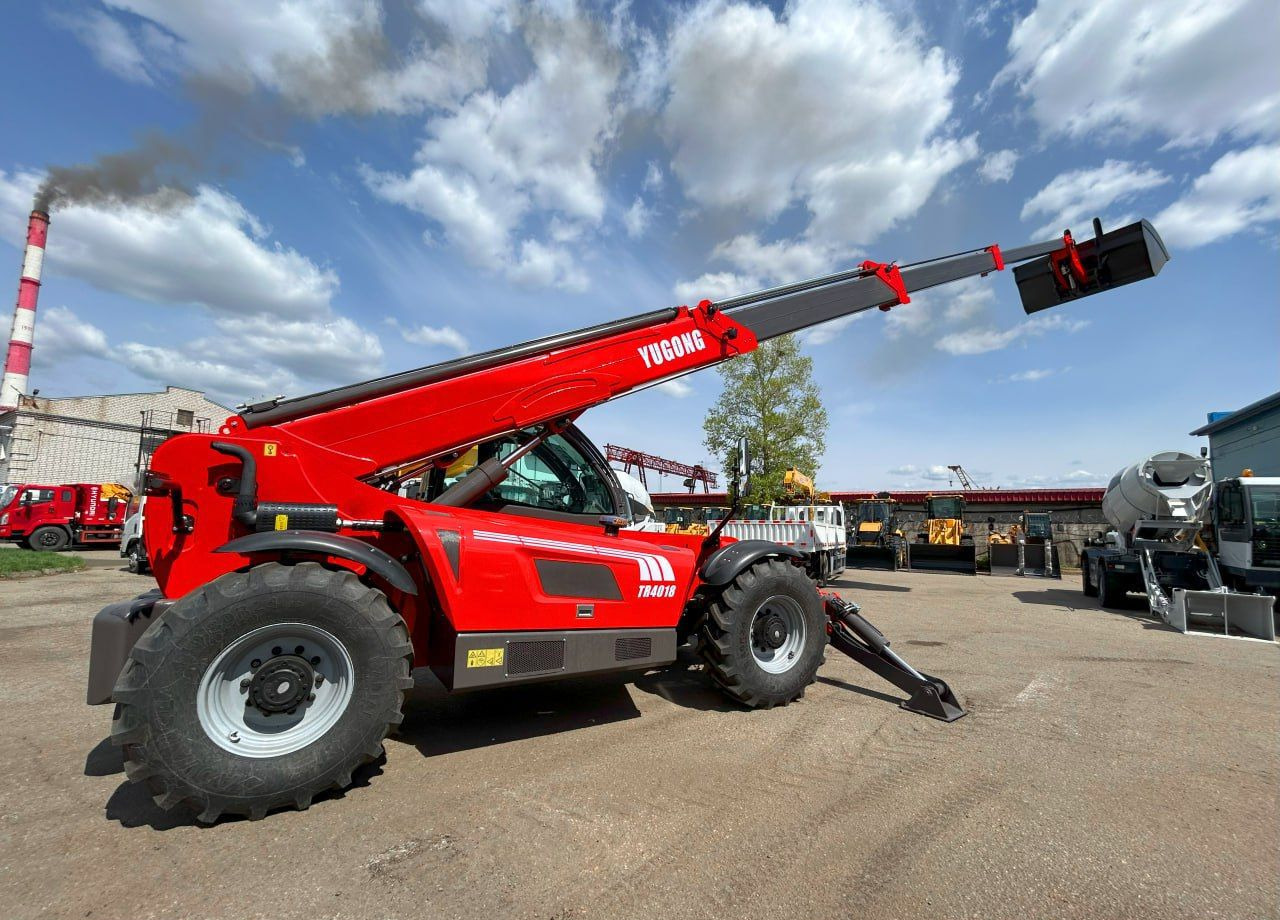 YUGONG TR735 - Телескопический погрузчик: фото 2 YUGONG TR735 - Телескопический погрузчик: фото 2