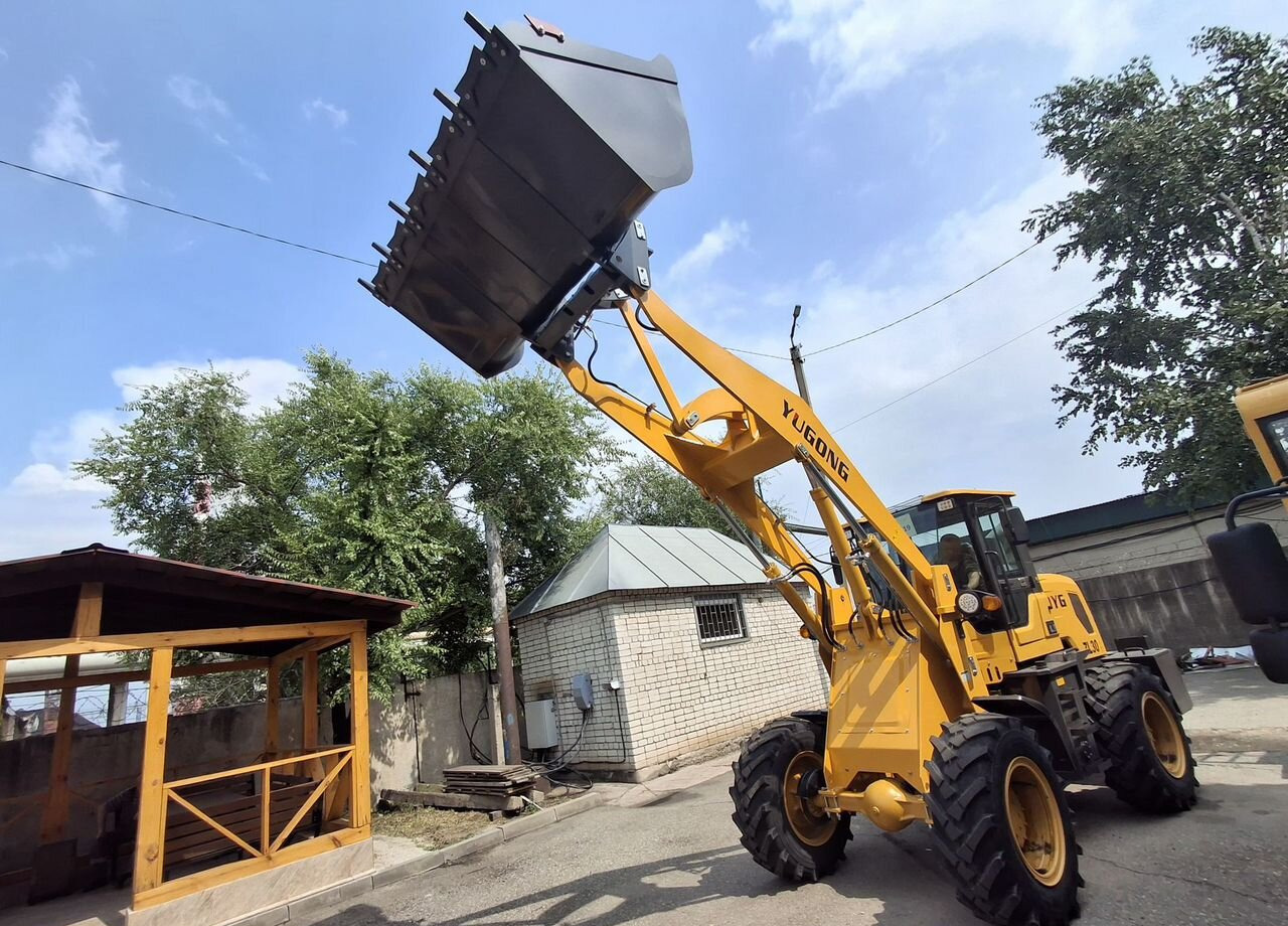 YUGONG ZL30 - Колёсный погрузчик: фото 2 YUGONG ZL30 - Колёсный погрузчик: фото 2