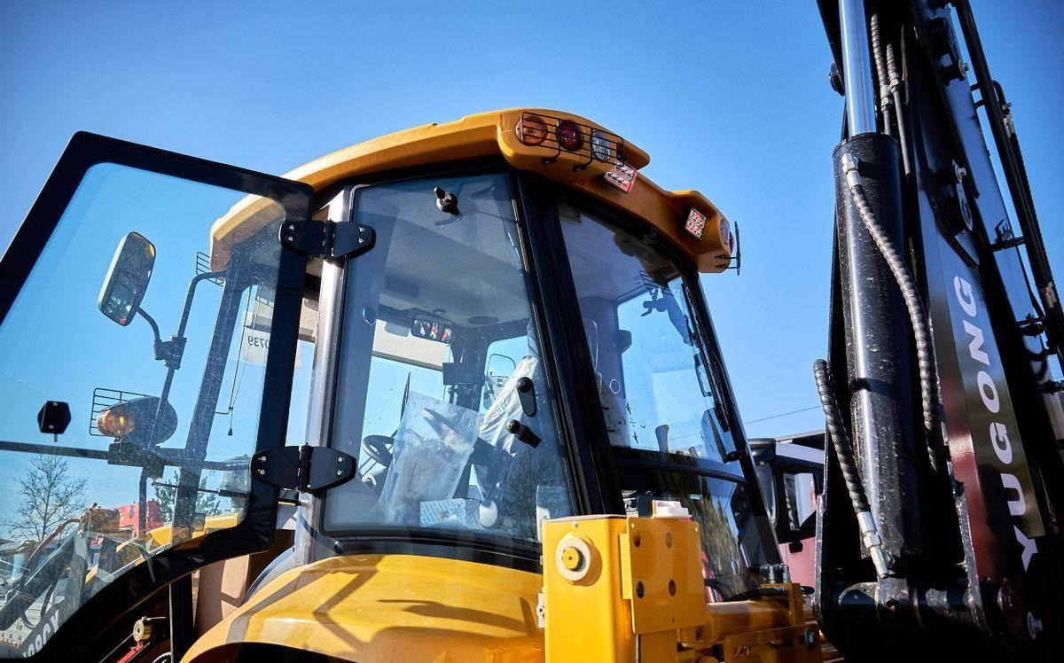 Новый Экскаватор-погрузчик Yugong 488CX: фото 15 Новый Экскаватор-погрузчик Yugong 488CX: фото 15