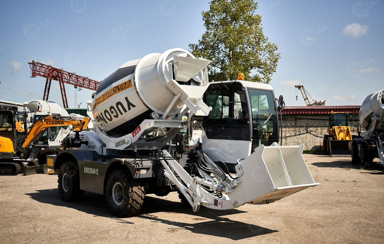 Yugong SDM3000 - Автобетоносмеситель: фото 1 Yugong SDM3000 - Автобетоносмеситель: фото 1