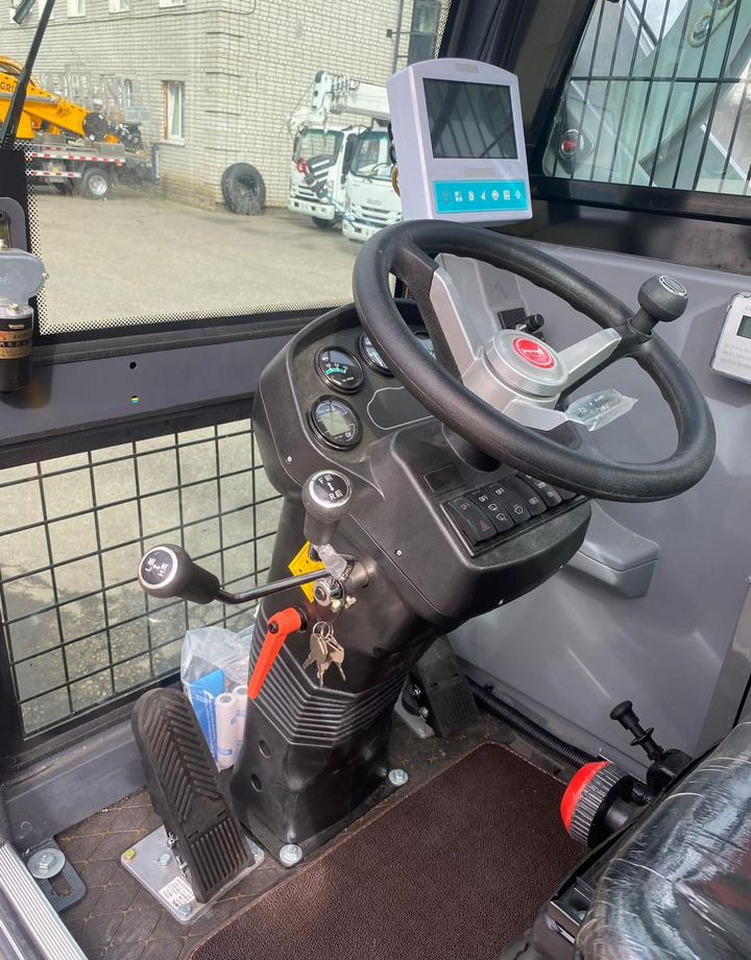 Yugong SDM3000 - Автобетоносмеситель: фото 4 Yugong SDM3000 - Автобетоносмеситель: фото 4