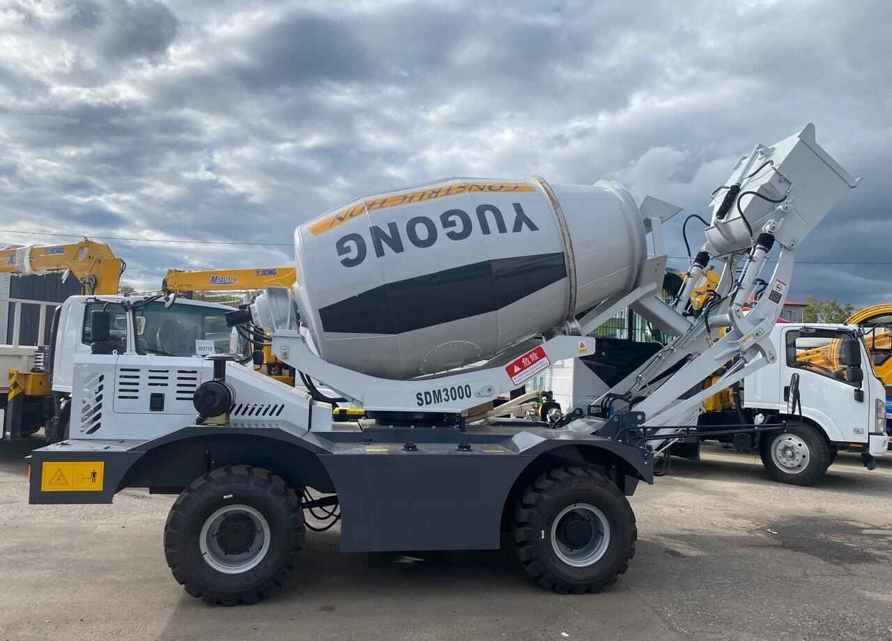 Yugong SDM3000 - Автобетоносмеситель: фото 1 Yugong SDM3000 - Автобетоносмеситель: фото 1