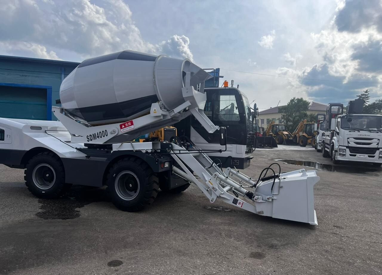 Yugong SDM4000 - Автобетоносмеситель: фото 3 Yugong SDM4000 - Автобетоносмеситель: фото 3