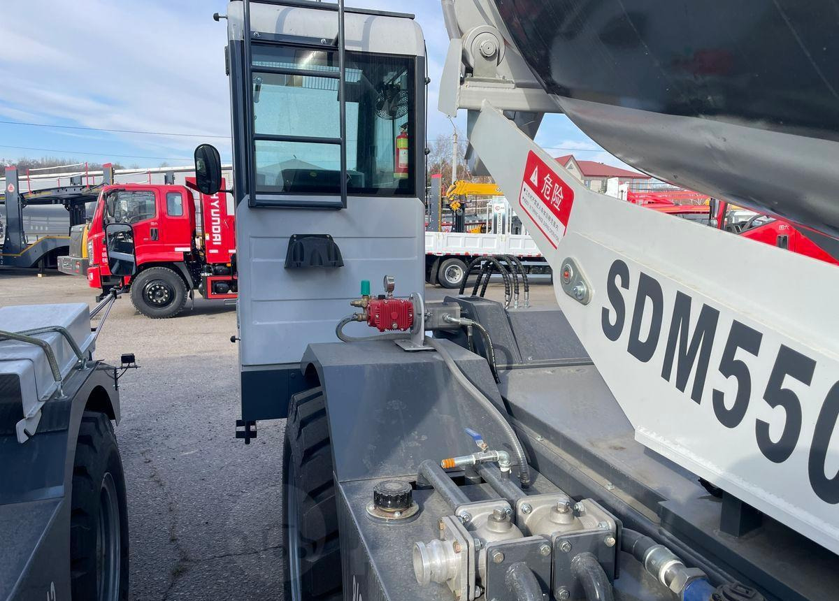 Новый Автобетоносмеситель Yugong SDM5500: фото 7