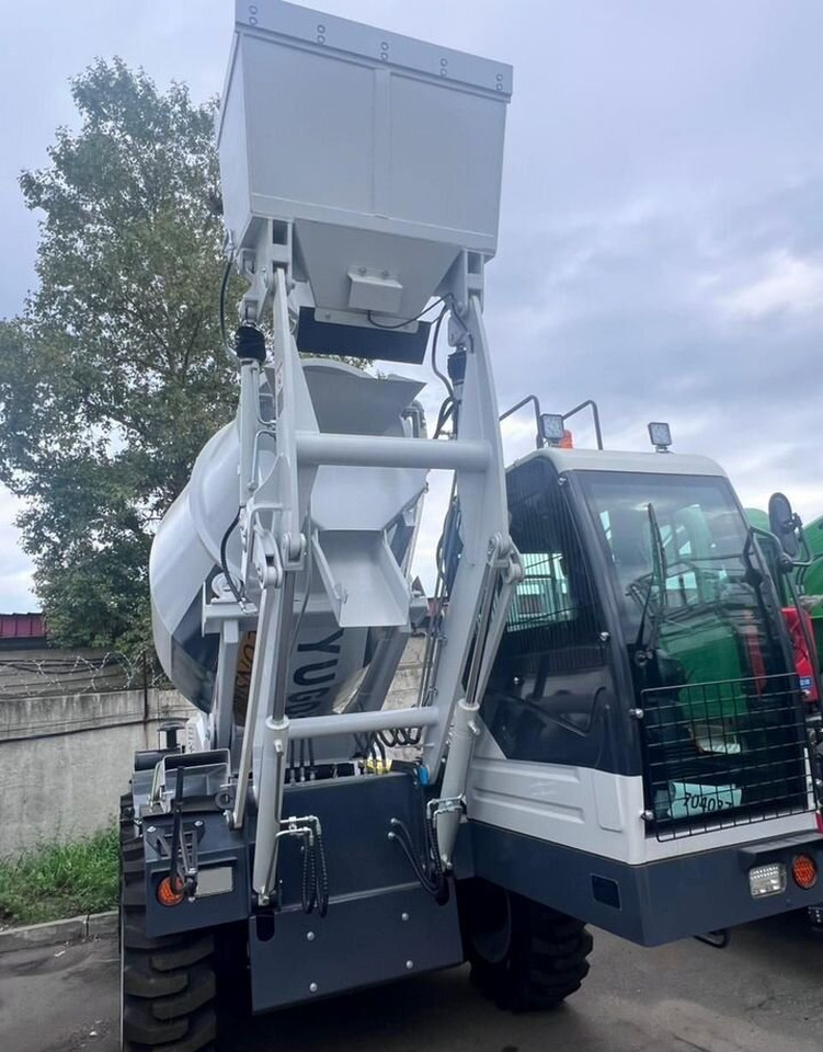 Новый Автобетоносмеситель Yugong SDM5500: фото 9