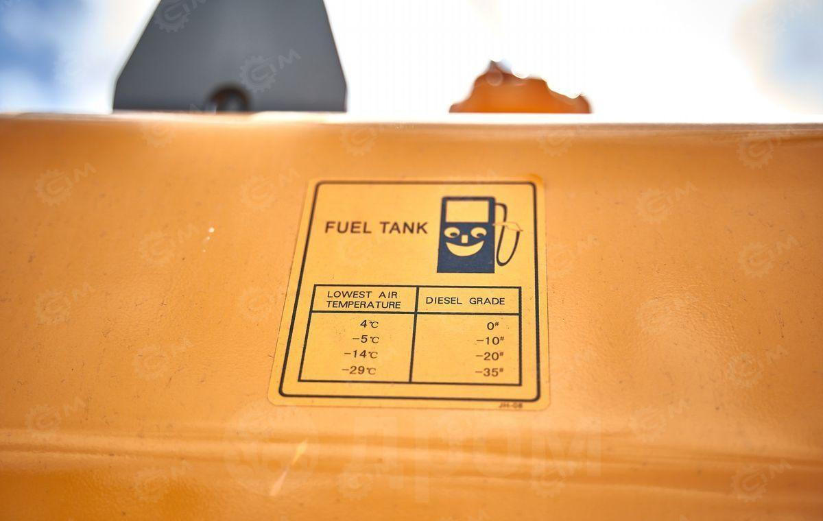 Новый Колёсный экскаватор Yugong YG180: фото 20