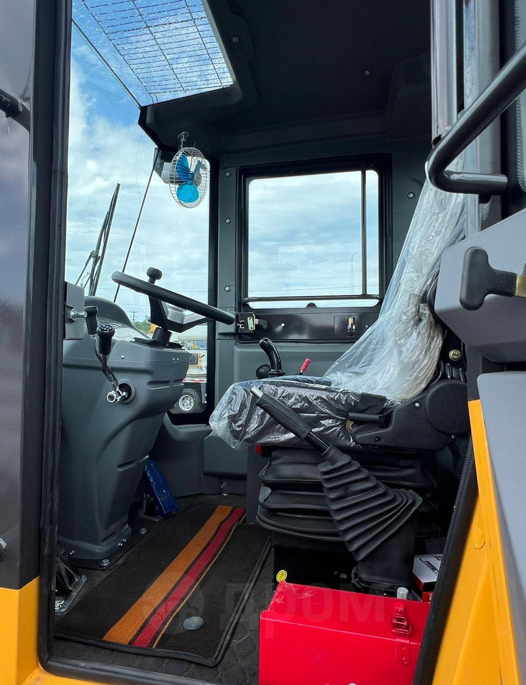 Yugong ZL20 - Колёсный погрузчик: фото 5 Yugong ZL20 - Колёсный погрузчик: фото 5