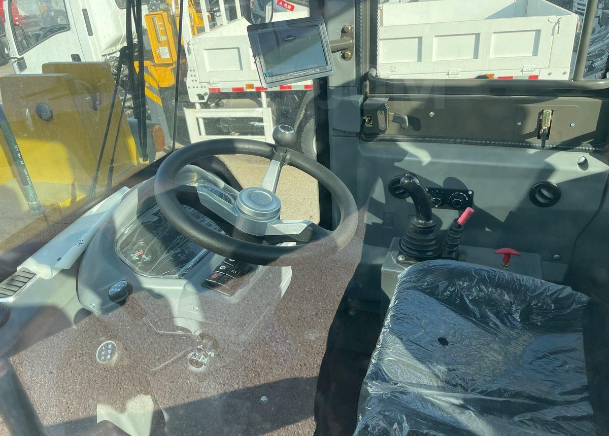 Yugong ZL30 - Колёсный погрузчик: фото 4 Yugong ZL30 - Колёсный погрузчик: фото 4