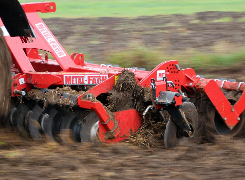 Дискатор U-741/2 4м. с трубчатым валом - Другая техника: фото 1 Дискатор U-741/2 4м. с трубчатым валом - Другая техника: фото 1