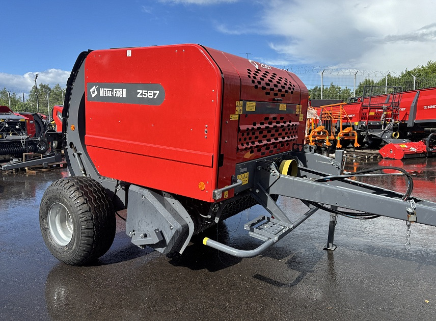 Пресс-подборщик Z-587 - Другая техника: фото 1 Пресс-подборщик Z-587 - Другая техника: фото 1