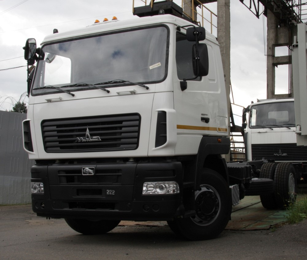 МАЗ-534026-8525-000 - Грузовик-шасси: фото 1 МАЗ-534026-8525-000 - Грузовик-шасси: фото 1