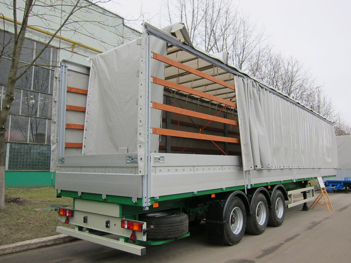 МАЗ 931020-3012 - Тентованный полуприцеп: фото 1 МАЗ 931020-3012 - Тентованный полуприцеп: фото 1