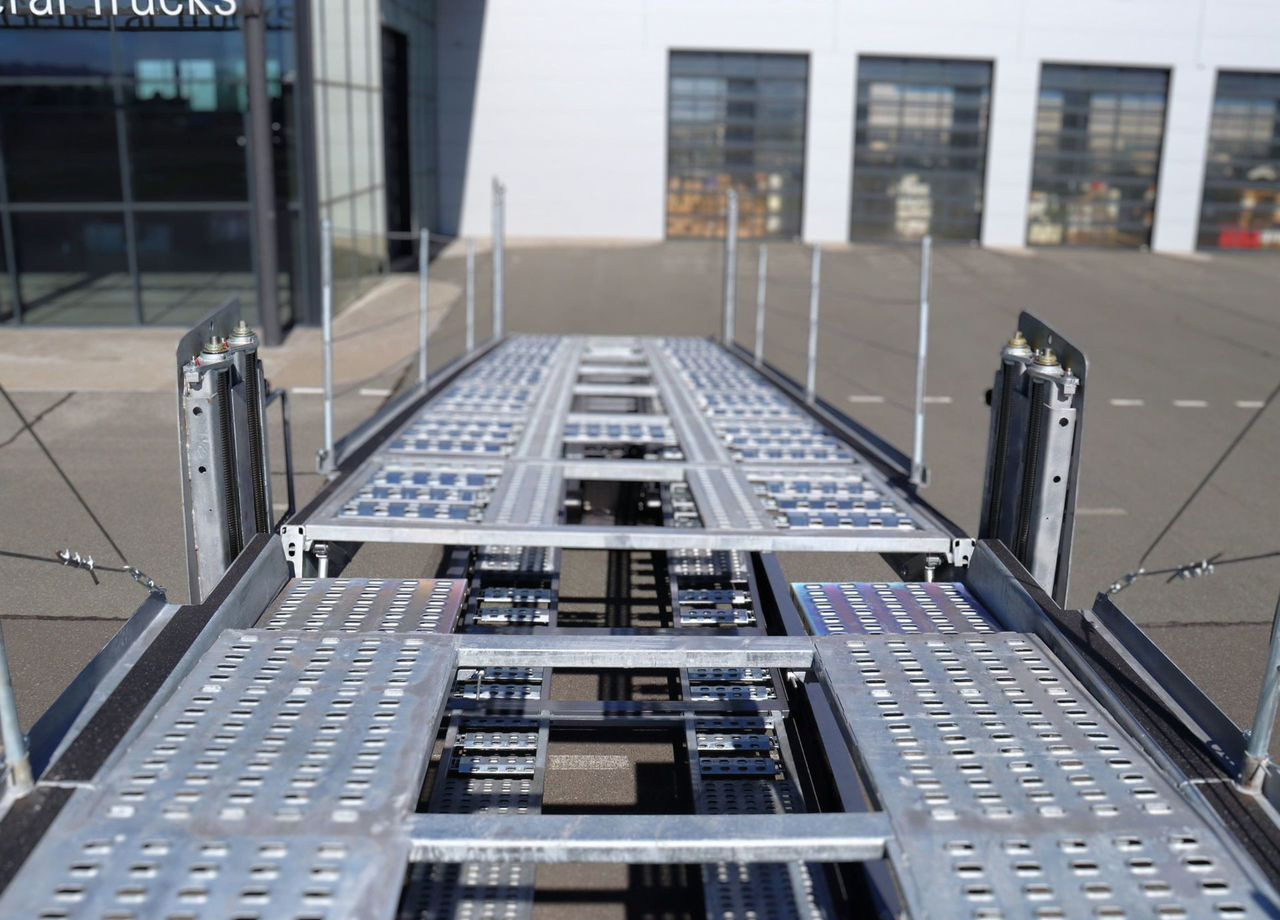 Новый Полуприцеп-автовоз АСТ-Канаш 949223: фото 32