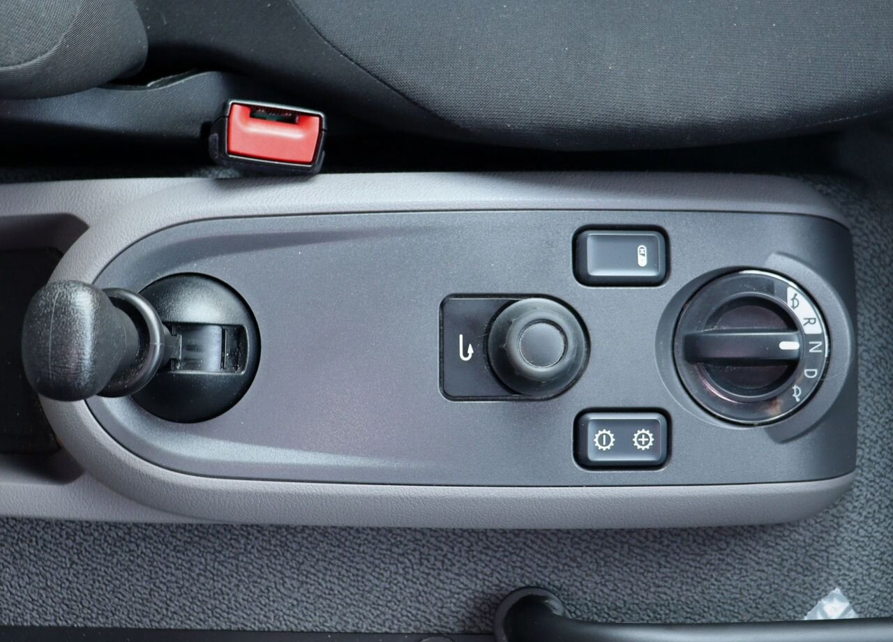 Новый Изотермический грузовик DAF LF210: фото 30 Новый Изотермический грузовик DAF LF210: фото 30