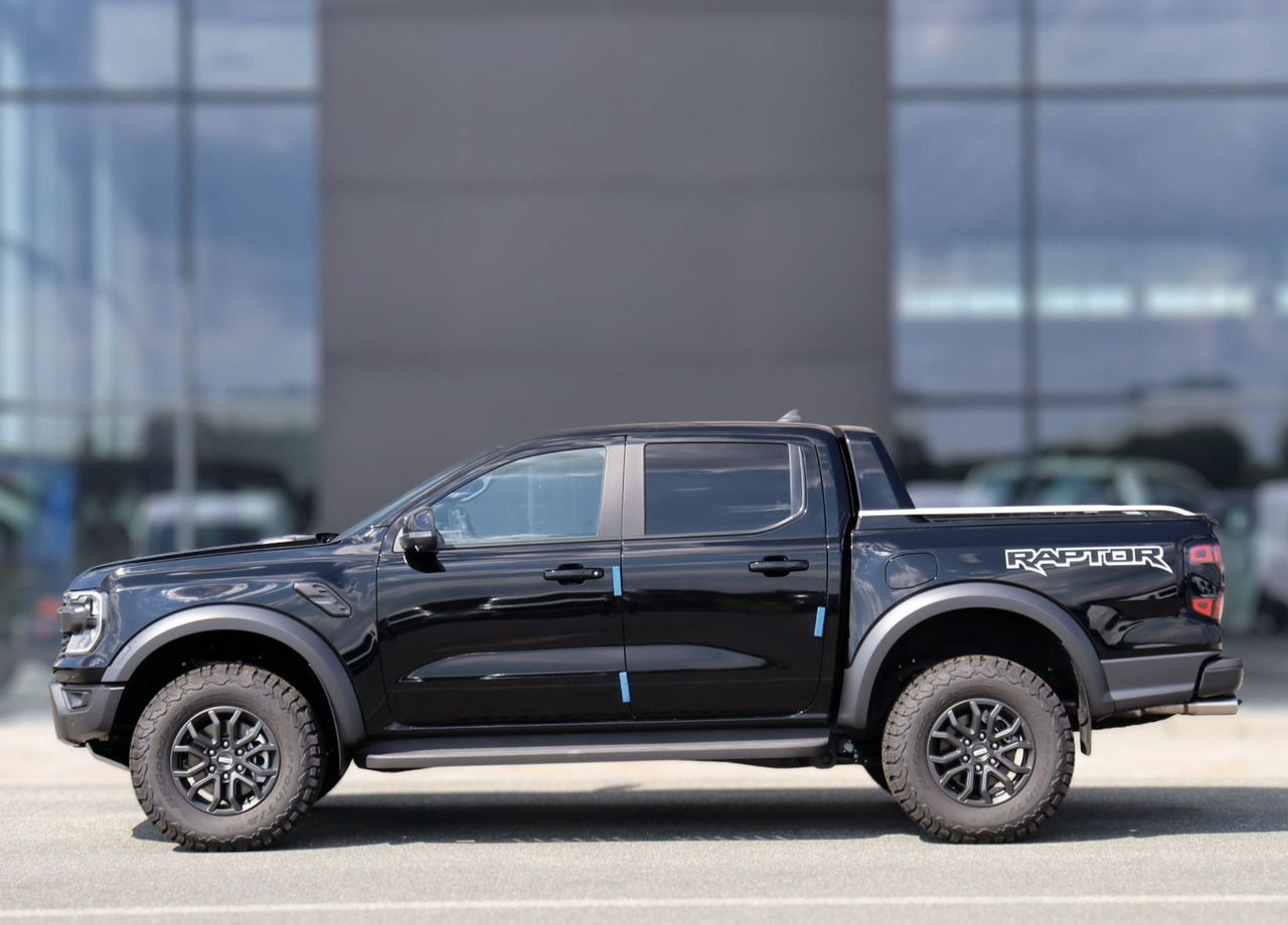FORD Ranger Raptor 3.0 AT, 2026 Новый - Пикап: фото 2 FORD Ranger Raptor 3.0 AT, 2026 Новый - Пикап: фото 2