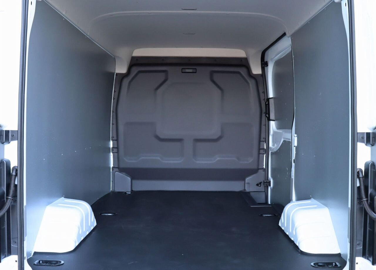 Новый Цельнометаллический фургон FORD Transit T8 2.0 MT, 2025 Новый: фото 14
