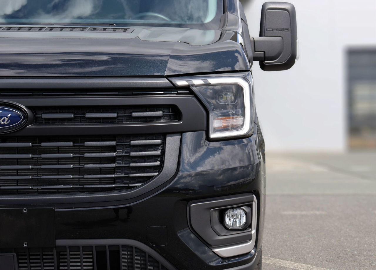 Новый Цельнометаллический фургон FORD Transit T8 2.0 MT, 2025 Новый: фото 17
