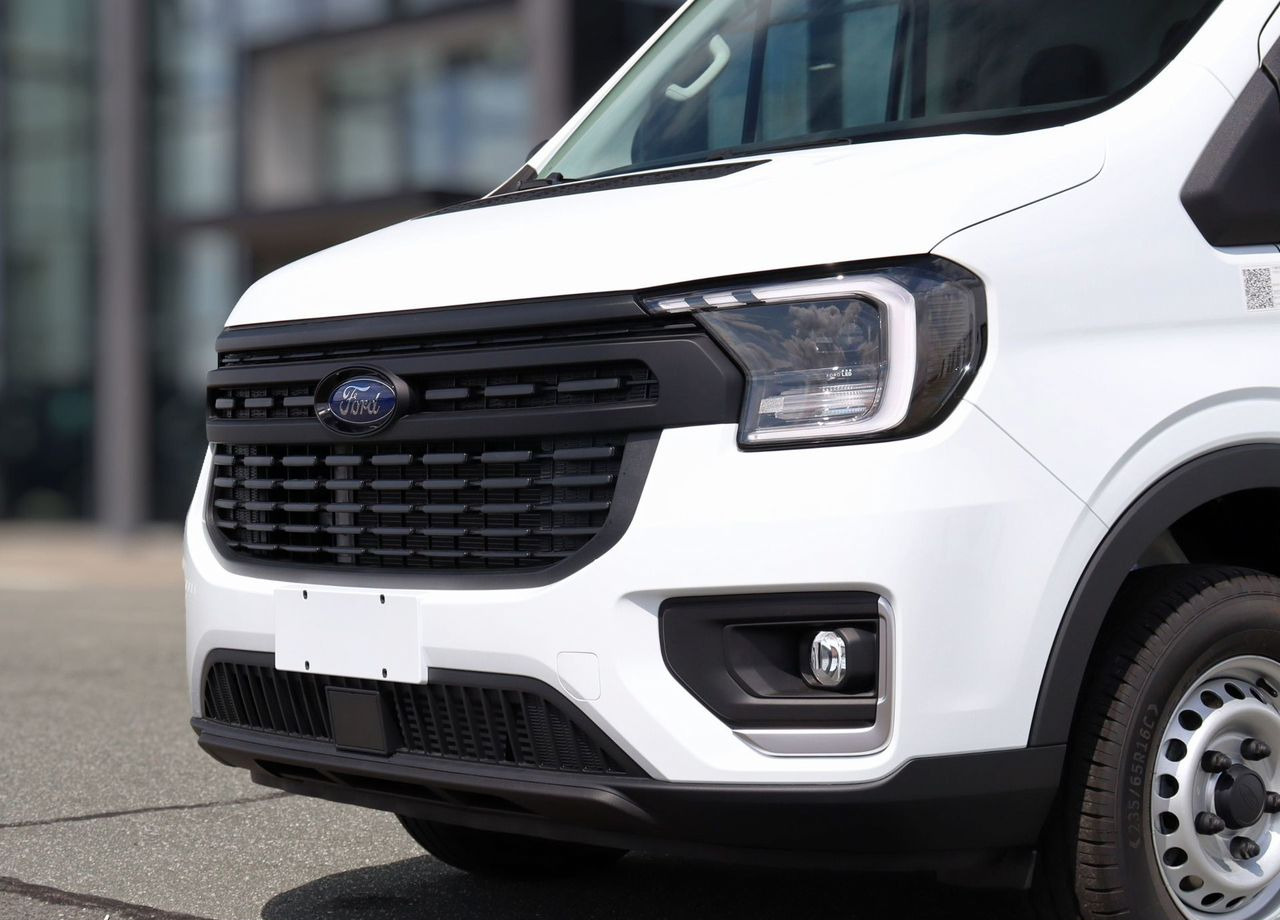 Новый Цельнометаллический фургон FORD Transit T8 2.0 MT, 2025 Новый: фото 10