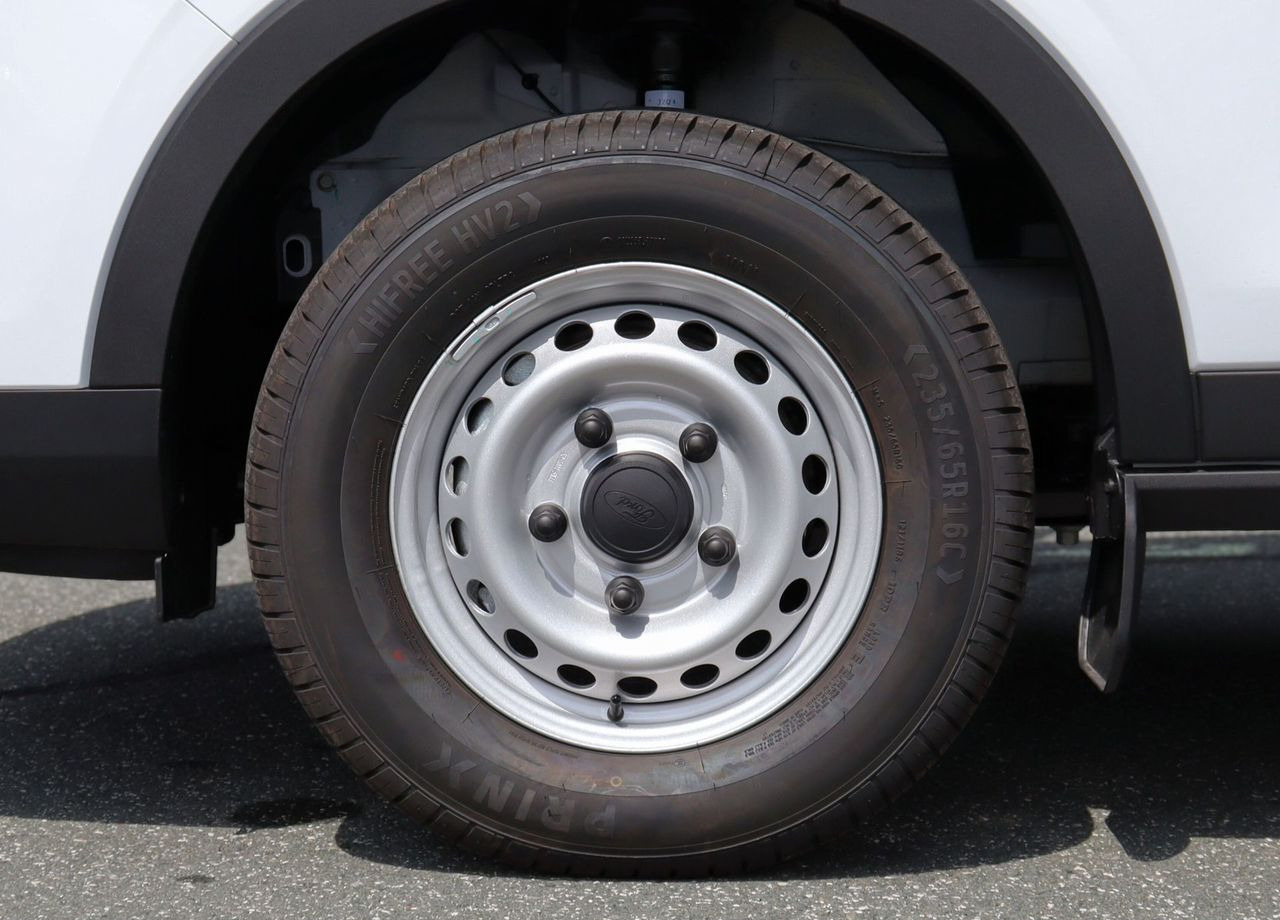 Новый Цельнометаллический фургон FORD Transit T8 2.0 MT, 2025 Новый: фото 14