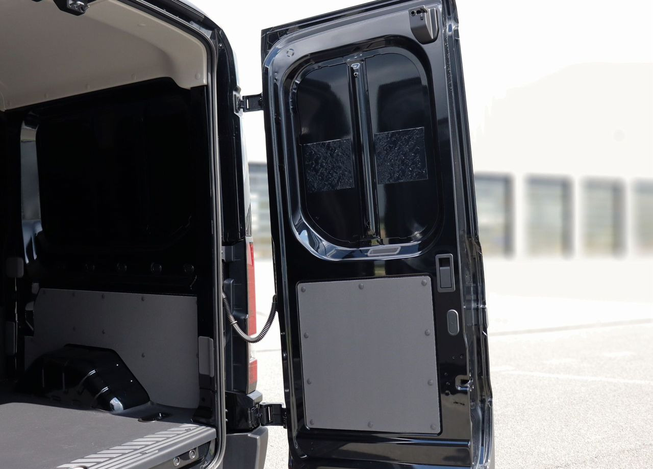 Новый Цельнометаллический фургон FORD Transit T8 2.0 MT, 2025 Новый: фото 14