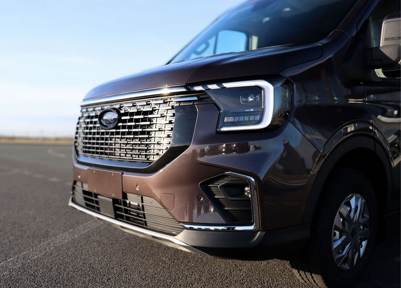 Микроавтобус, Пассажирский фургон FORD Transit T8 2.3 MT, 2024 Новый: фото 13