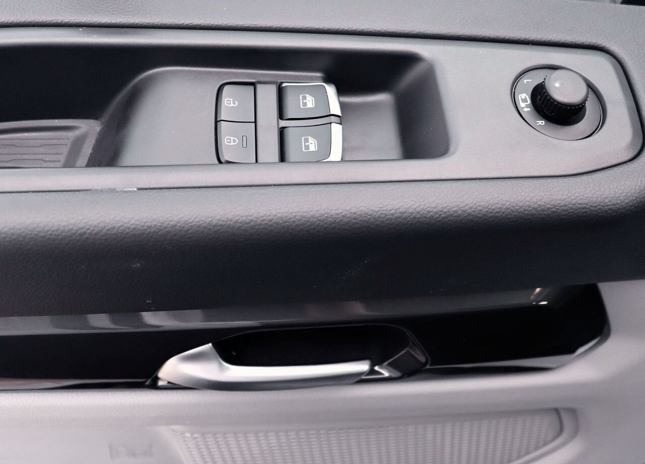 Новый Цельнометаллический фургон FORD Transit T8 2.3 MT, 2024 Новый: фото 16 Новый Цельнометаллический фургон FORD Transit T8 2.3 MT, 2024 Новый: фото 16