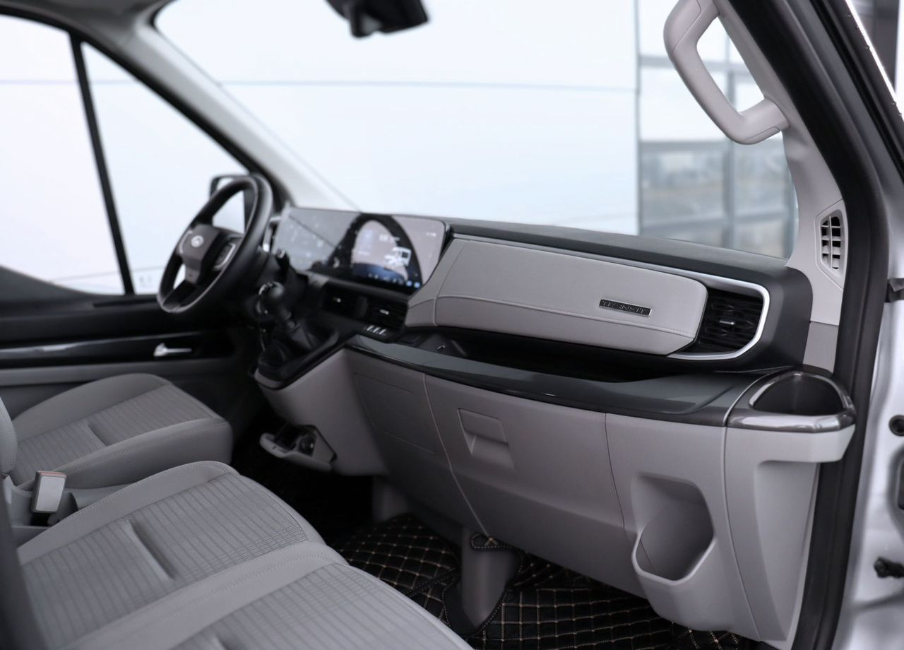 Новый Цельнометаллический фургон FORD Transit T8 2.3 MT, 2024 Новый: фото 14